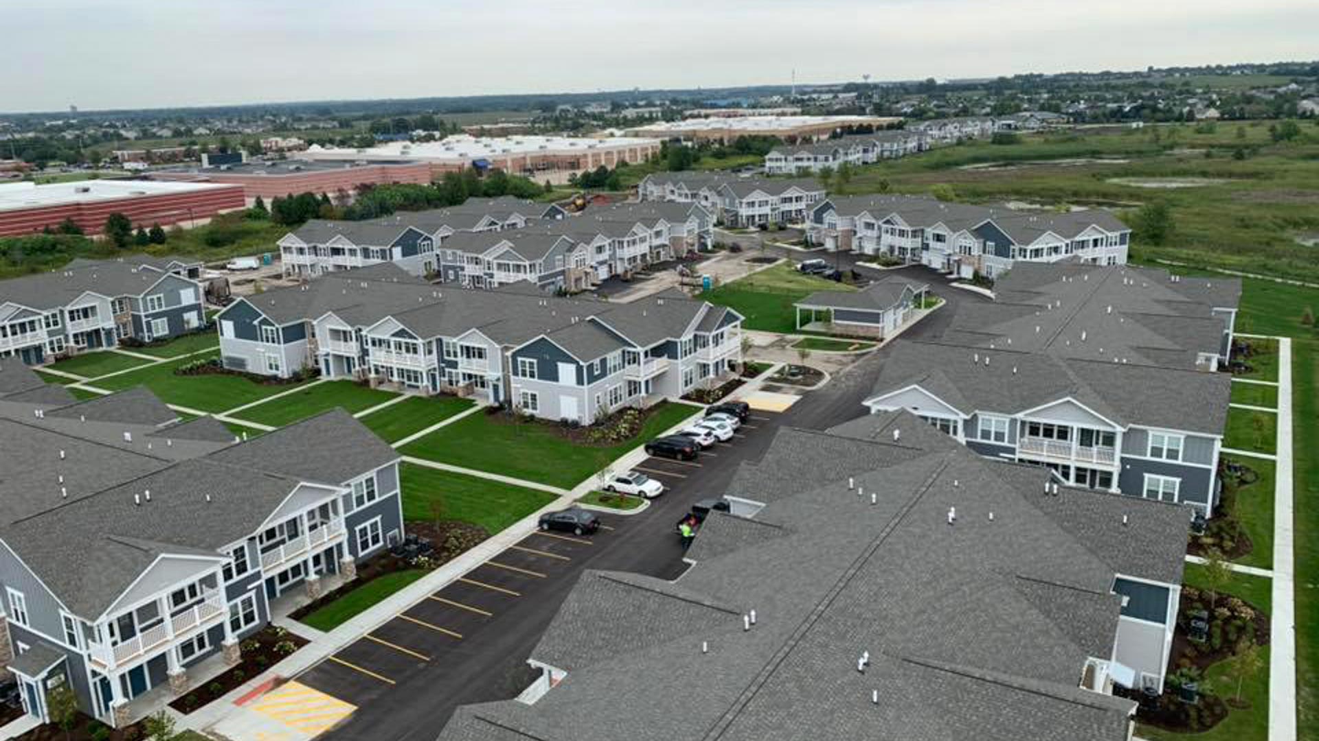 Photos of Springs at Oswego in Oswego, IL